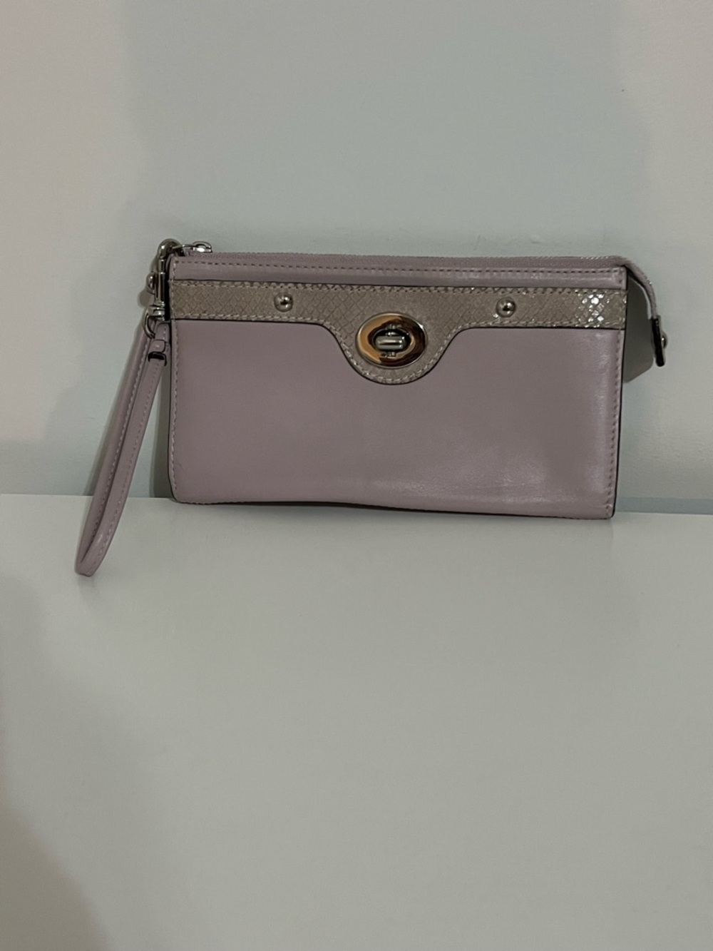 COACH Wristlet Clutch in Light Lavender